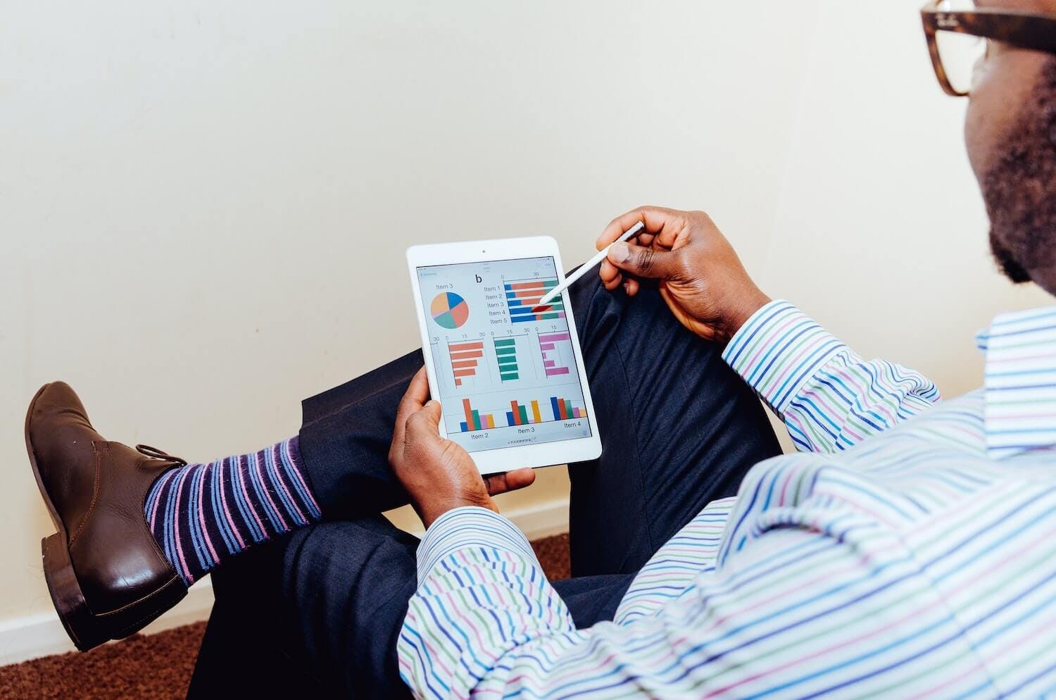 Search engine ad intelligence helps monitor competitors